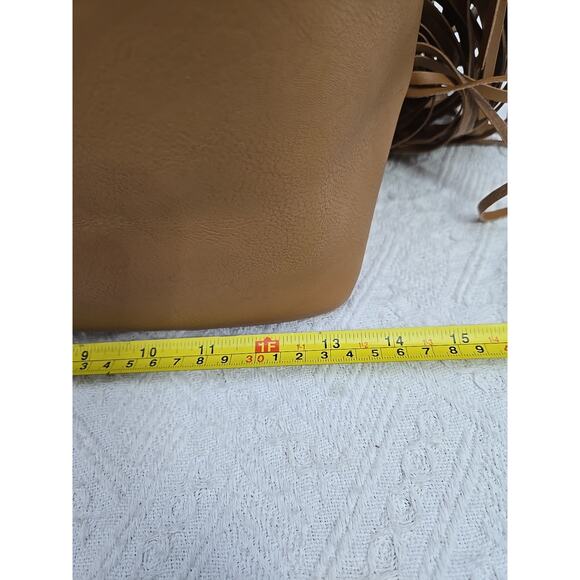 Jessica Simpson Large Fringe Faux Leather Tote Bag READ - Picture 7 of 16